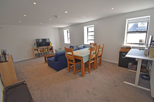 Lounge- click for photo gallery